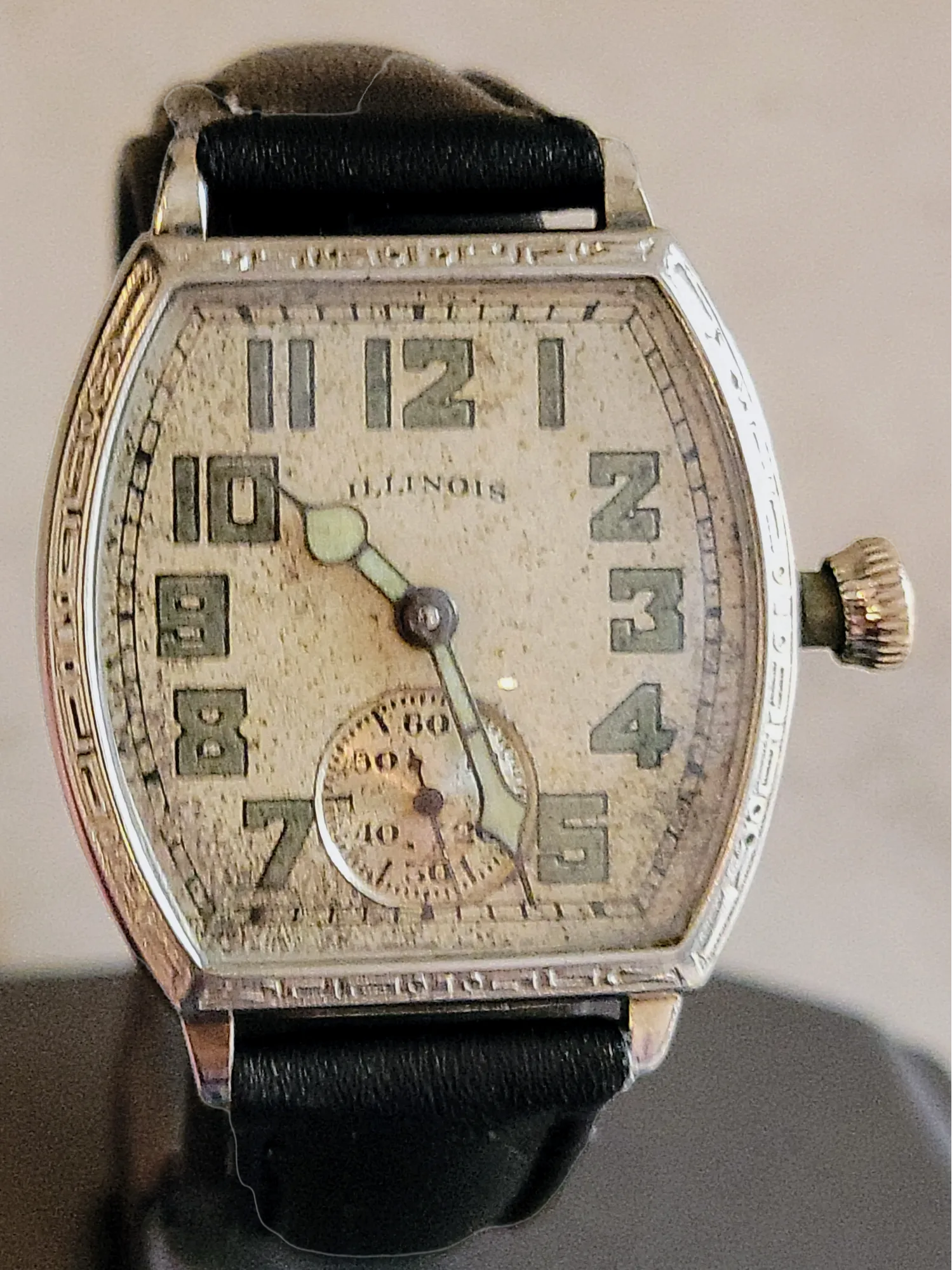 1930 ILLINOIS Whippet / Tonneau Watch 17 Jewels Cal. 307 Art Deco Engraved U.S.A.