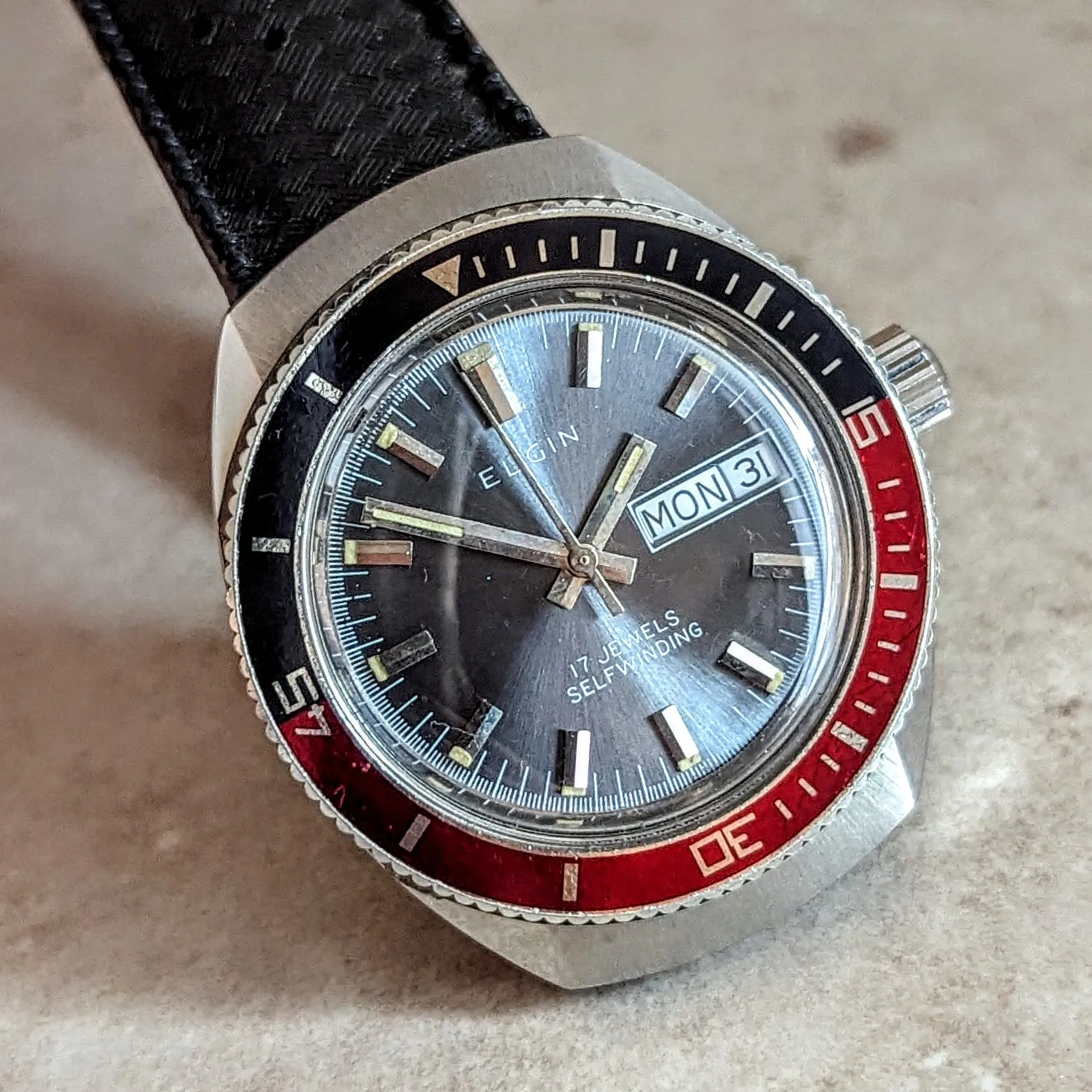 1960s ELGIN Diver Automatic Wristwatch Day/Date Ref. DH6312 Cal. ETA 2879 Watch