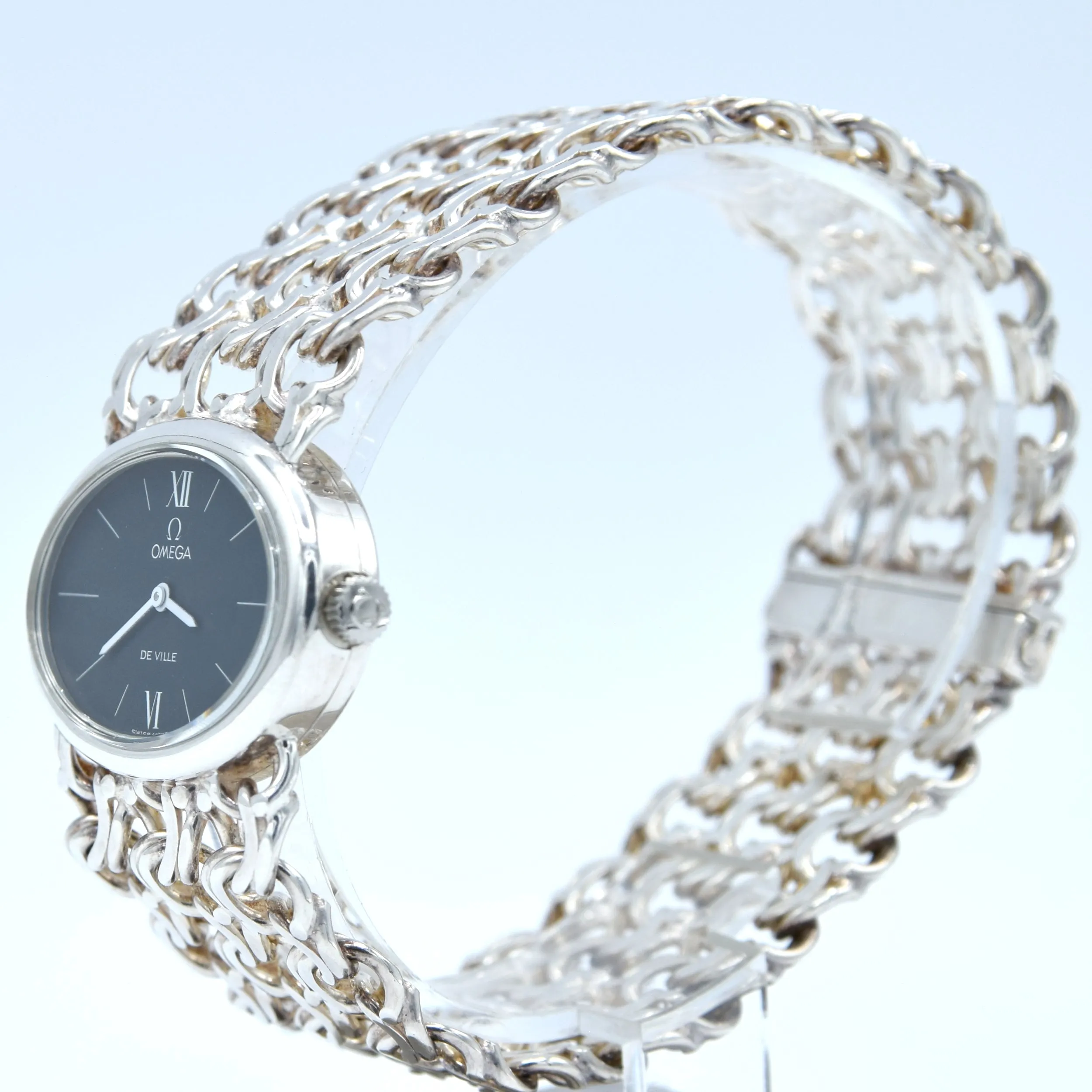 1972 Omega Rare & unusual De Ville “Jeux D’Argent” 8349 silver Bracelet Watch Andrew Grima designed