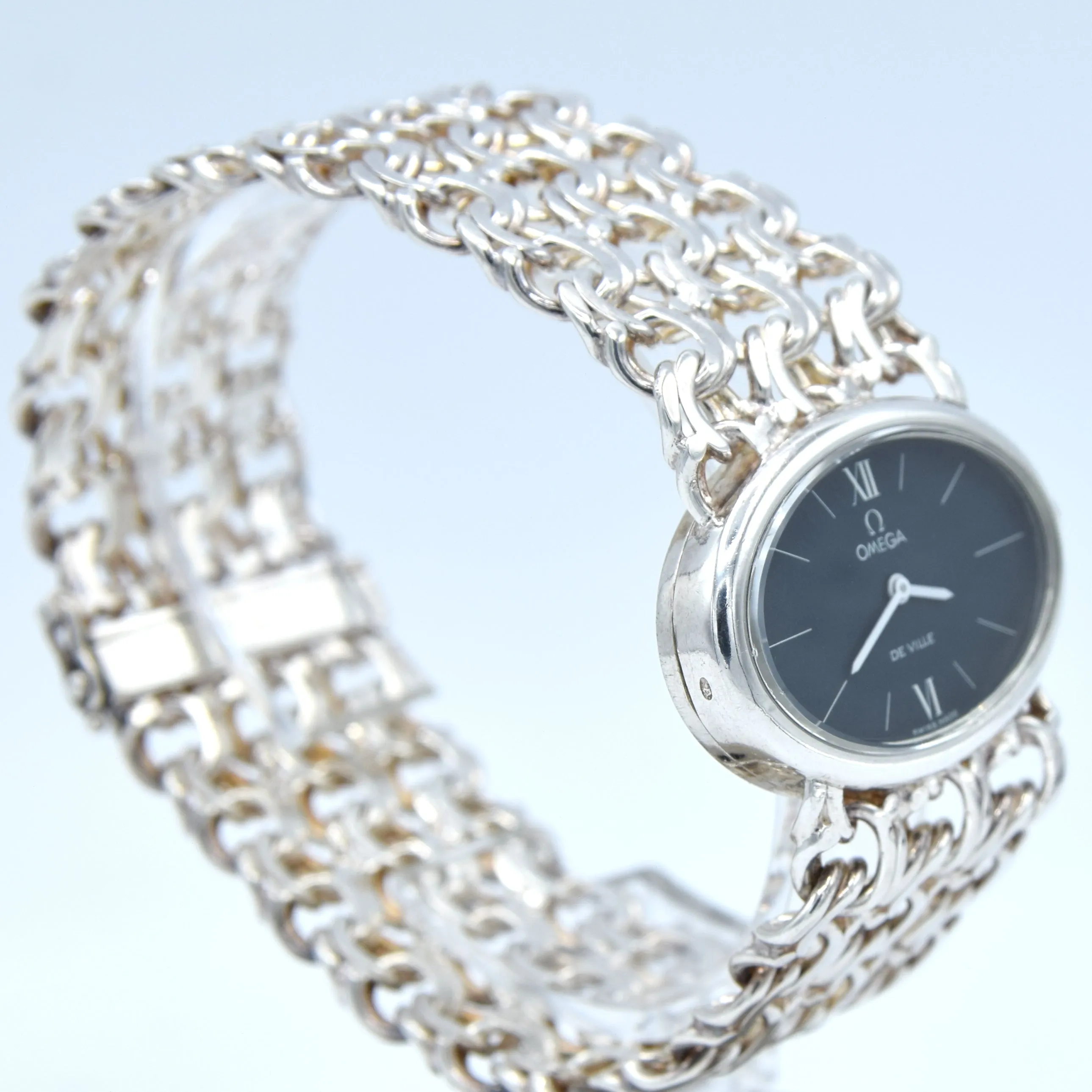 1972 Omega Rare & unusual De Ville “Jeux D’Argent” 8349 silver Bracelet Watch Andrew Grima designed