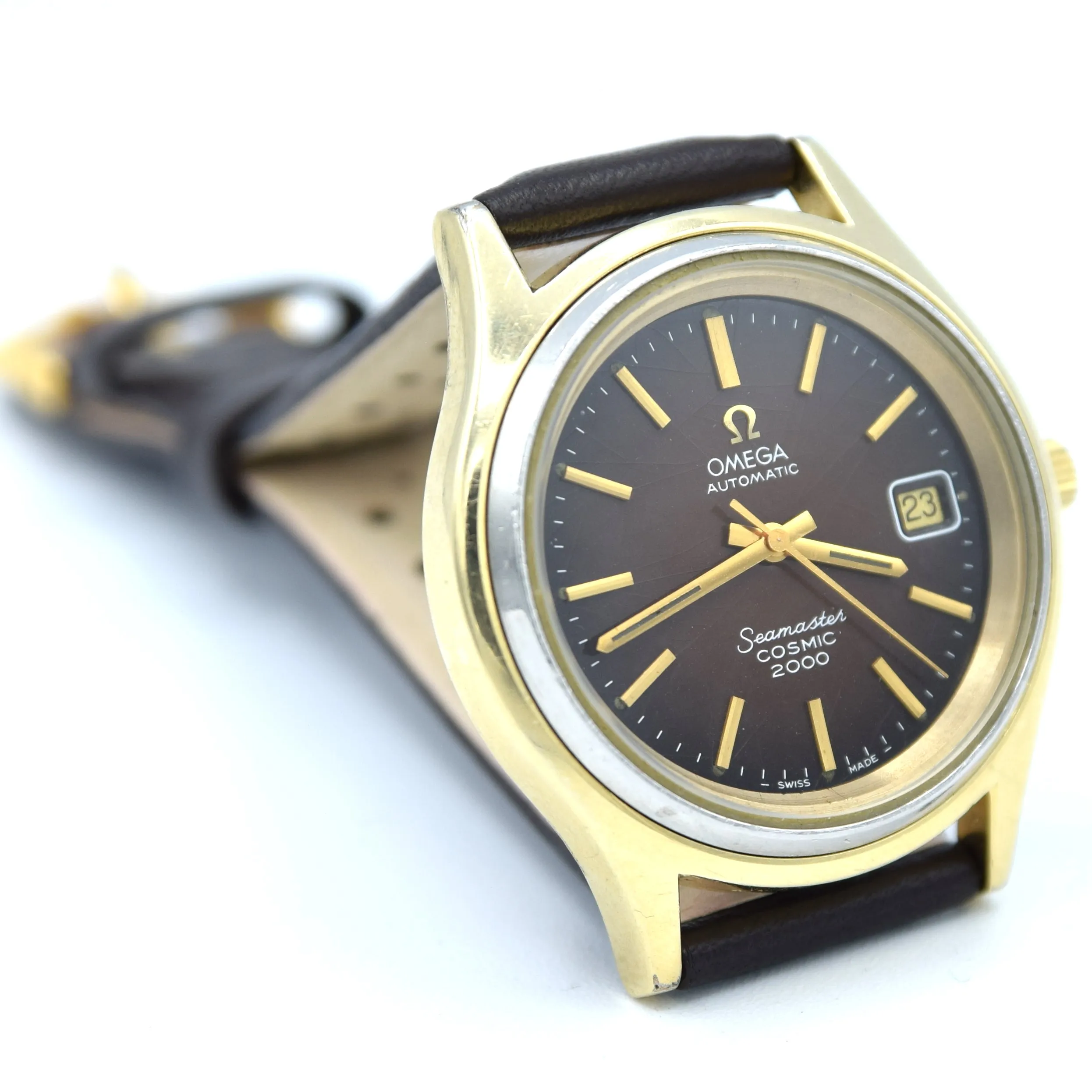 1976 Omega Rare Large Seamaster Cosmic 2000 Automatic Date Model 166.128 with Gloss Brown Spider Web Dial in Gold & Steel