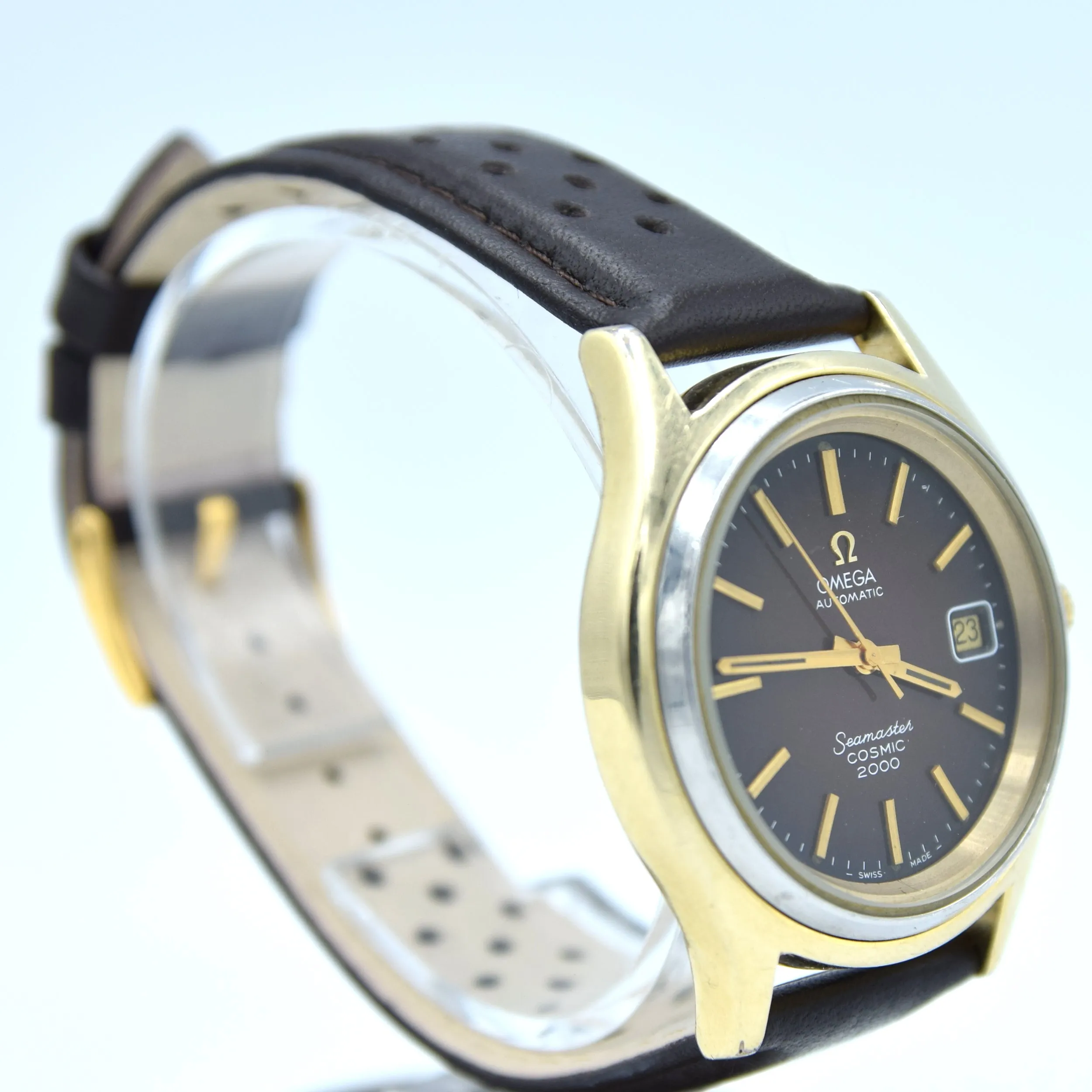 1976 Omega Rare Large Seamaster Cosmic 2000 Automatic Date Model 166.128 with Gloss Brown Spider Web Dial in Gold & Steel