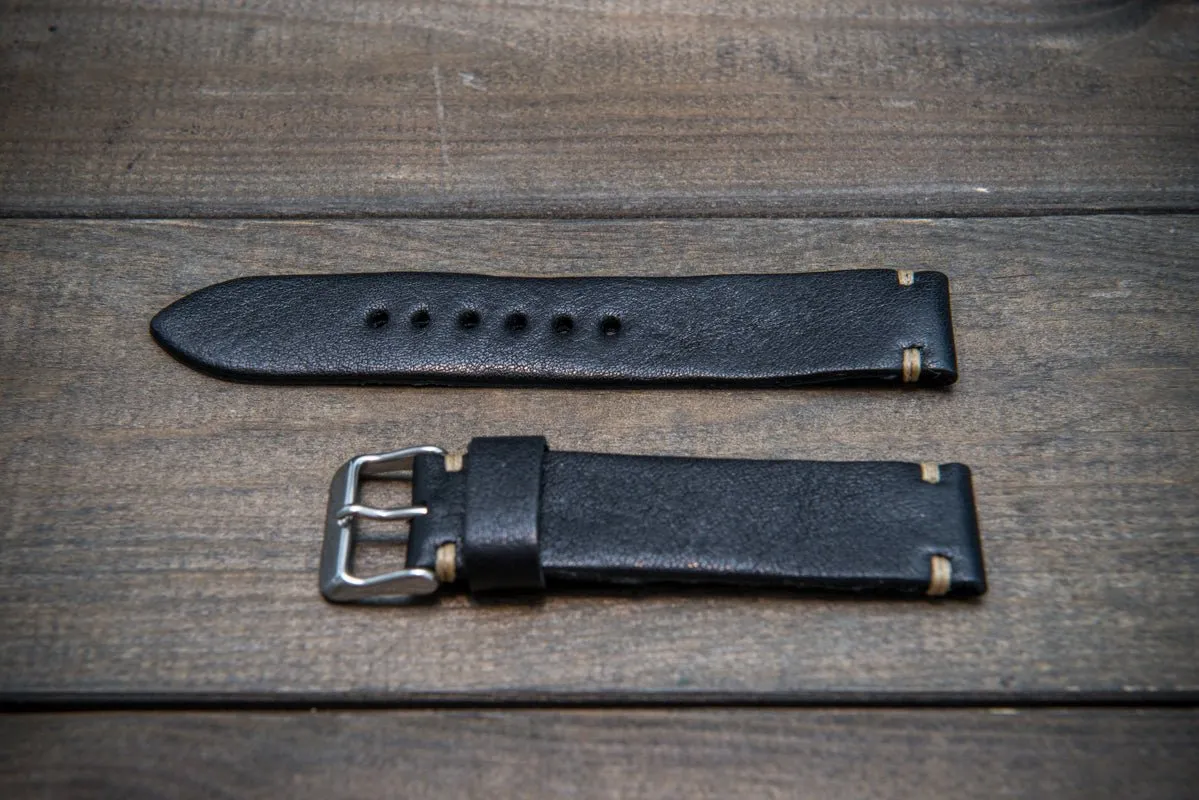 Buttero leather watch strap. Hand-made to order in Finland. 10-26 mm