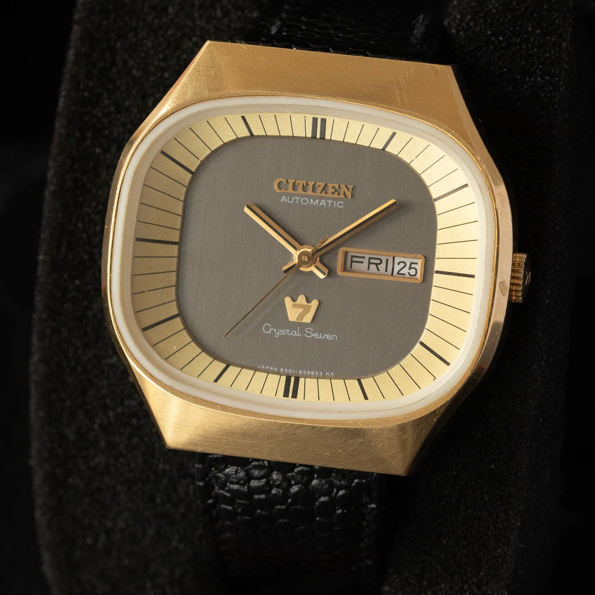 Citizen - 1970 'Crystal Seven' TV Dial 4-820533