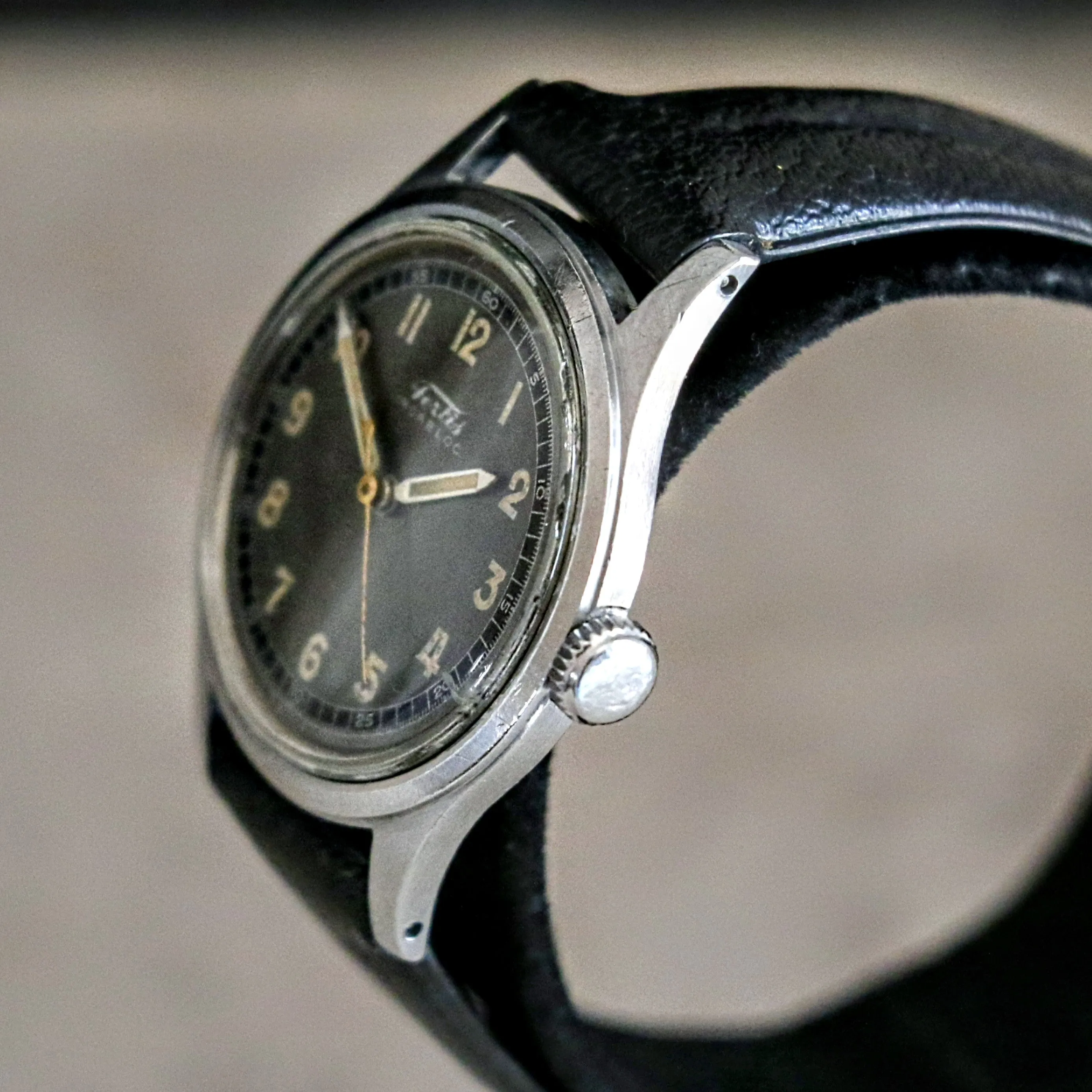 FORTIS WWII Military Wristwatch 17 Jewels Ref. 4097 All Stainless-Steel Watch