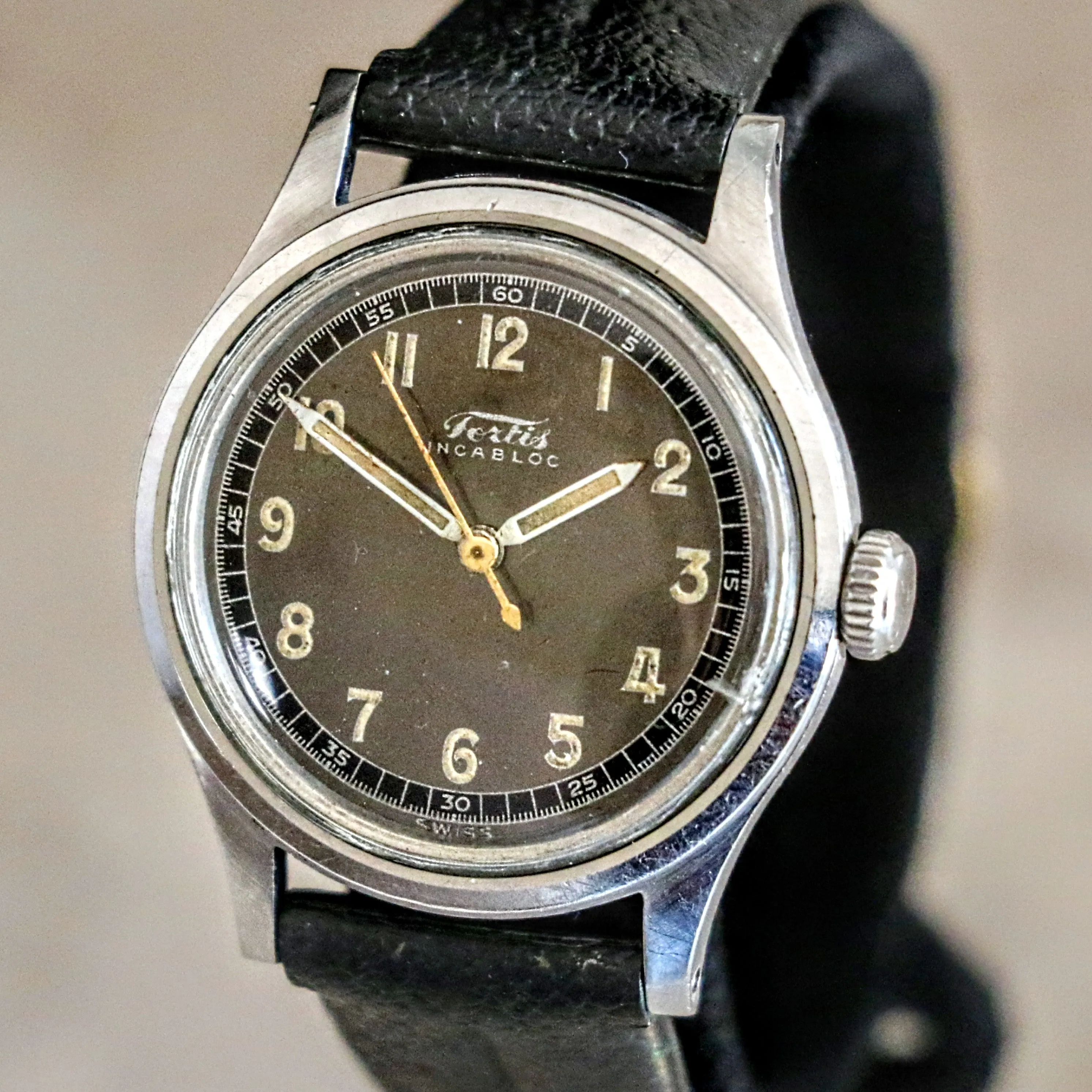 FORTIS WWII Military Wristwatch 17 Jewels Ref. 4097 All Stainless-Steel Watch