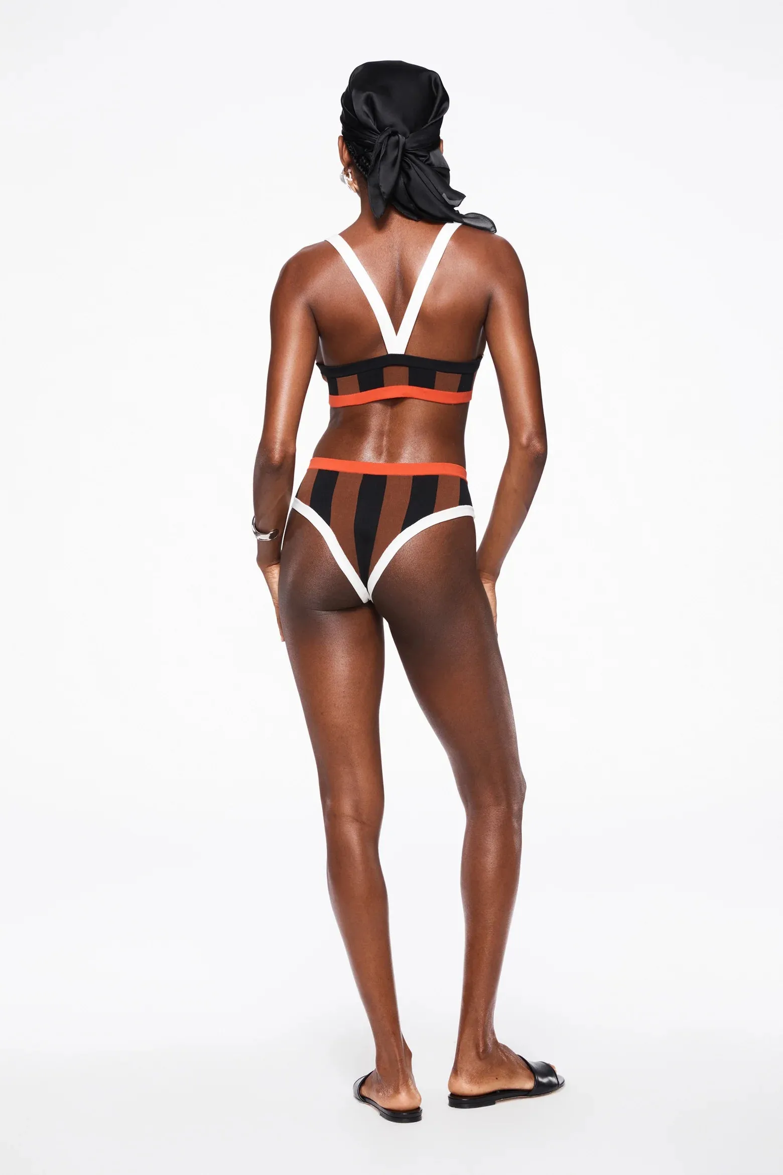 LA PLAGE TOP IN BLACK/BROWN STRIPE