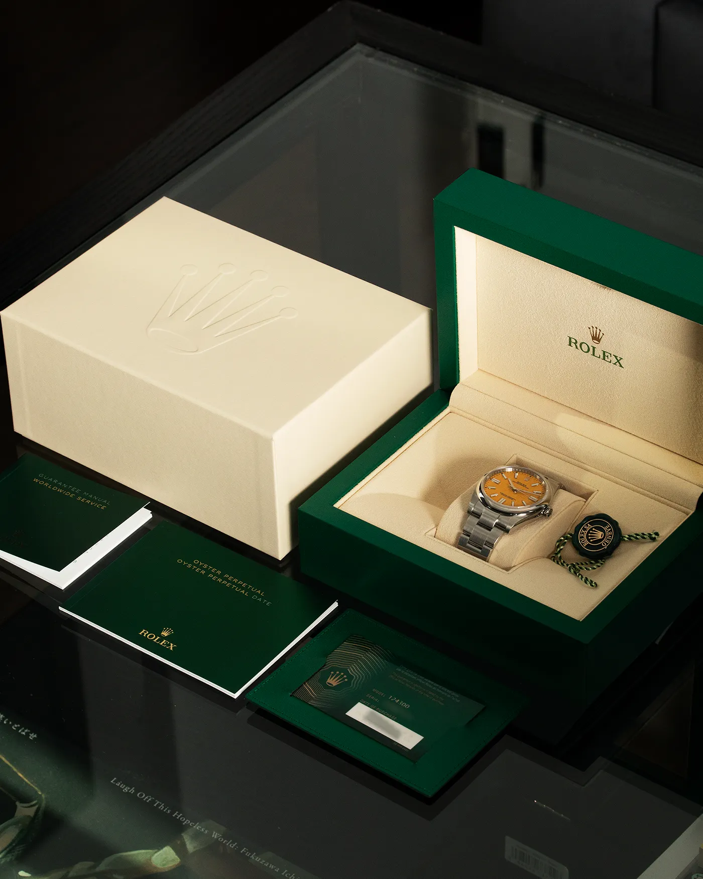 Rolex Oyster Perpetual 41 124300 Yellow