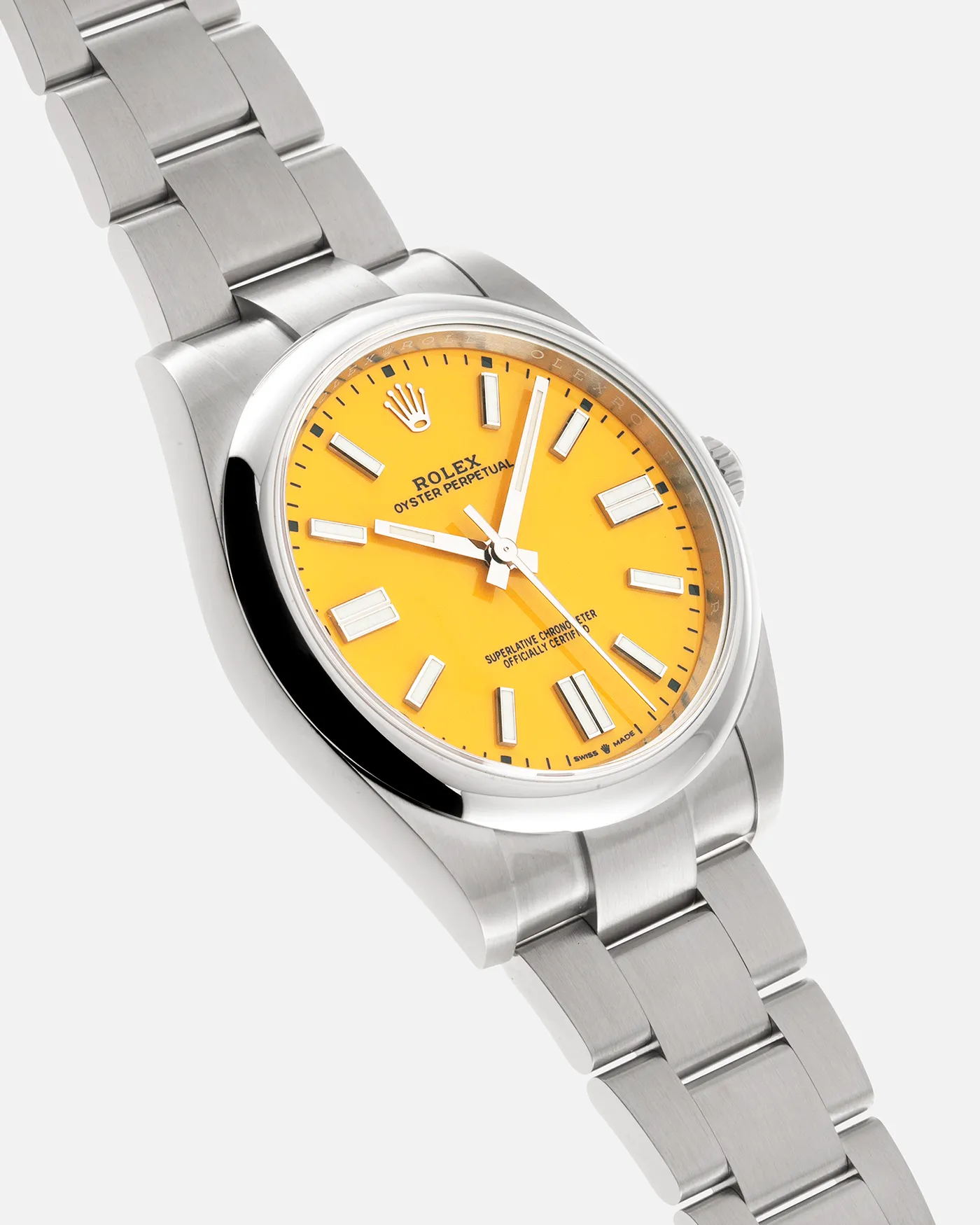 Rolex Oyster Perpetual 41 124300 Yellow