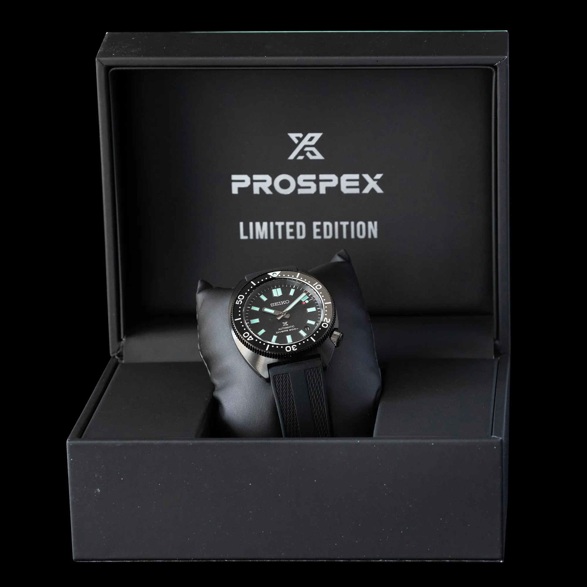 Seiko - Prospex Automatic Divers D200M 'The Black Series' Limited Edition SPB335J1