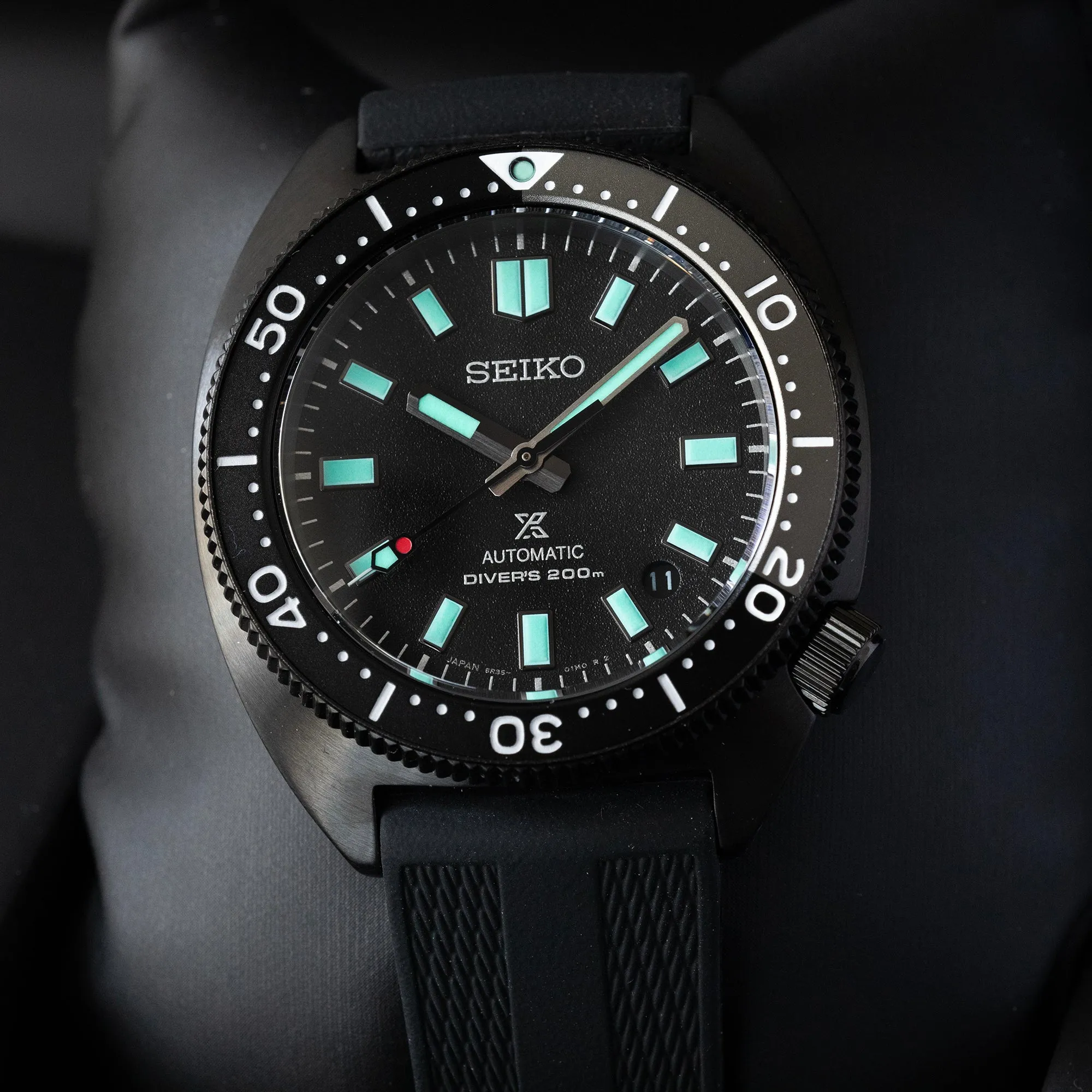 Seiko - Prospex Automatic Divers D200M 'The Black Series' Limited Edition SPB335J1