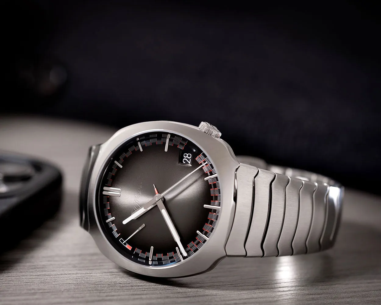 Streamliner Perpetual Calendar