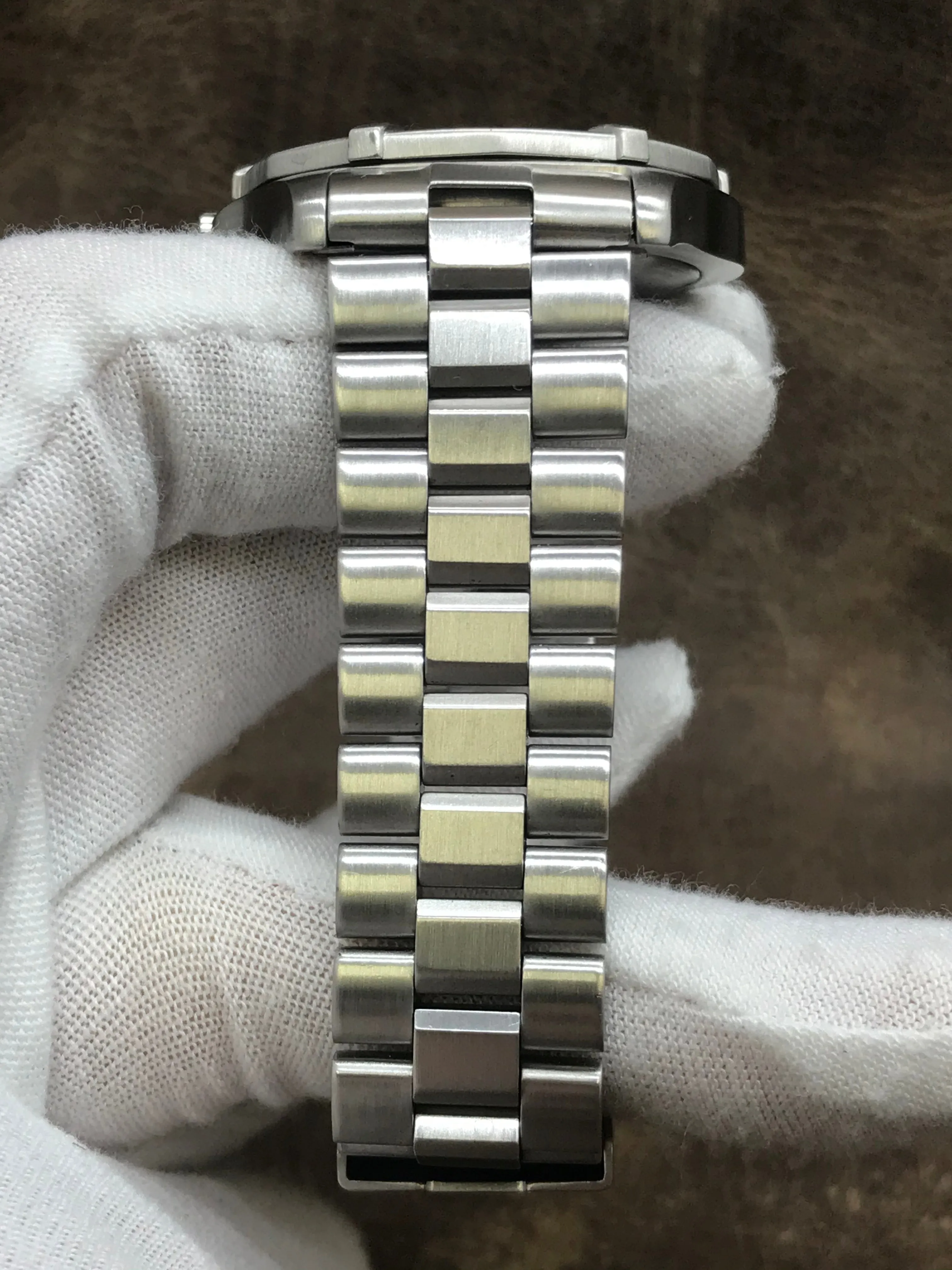 TAG Heuer Series 2000 WK1110-0 Black Dial Quartz Watch