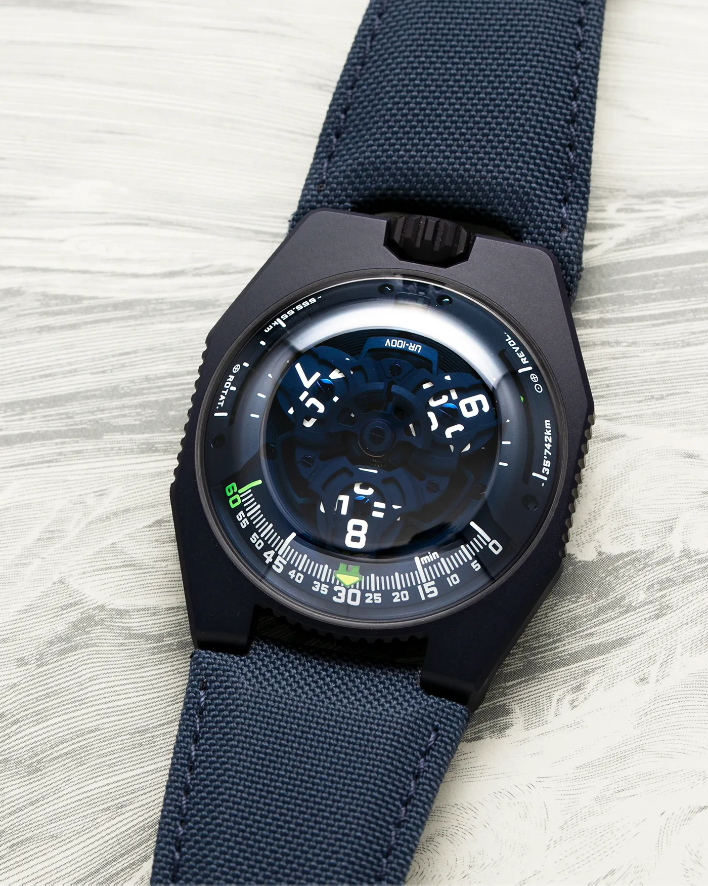 Urwerk UR100 Blue Planet
