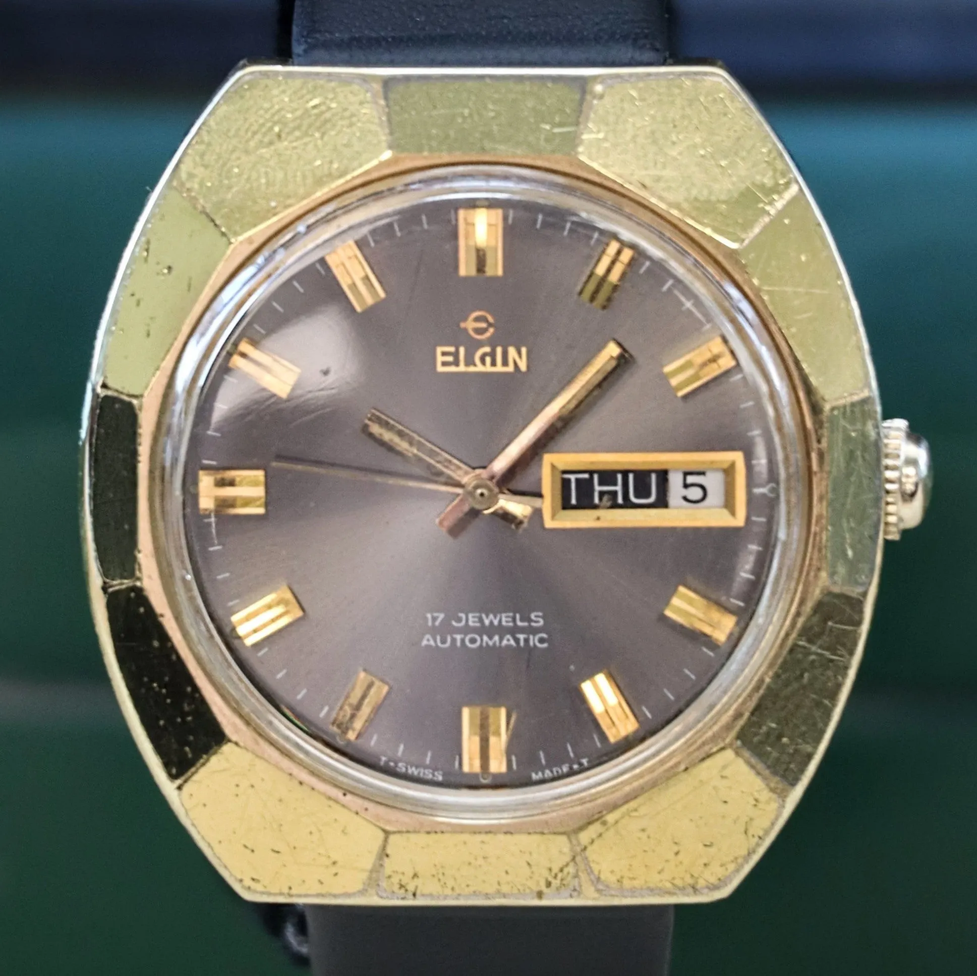 Vintage ELGIN 17 Jewels Automatic Watch Cal. FHF 909 Day/Date Incabloc Swiss Made Wristwatch