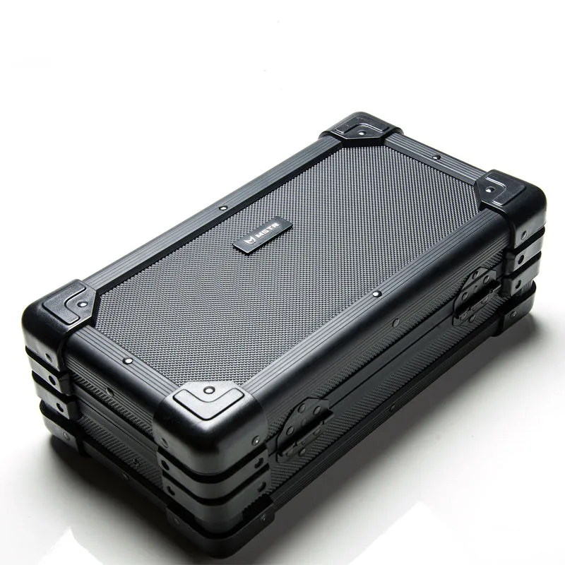 WTP112 - HEAVY DUTY ALUMINUM BRIEFCASE WATCH STORAGE / HOLDS 6